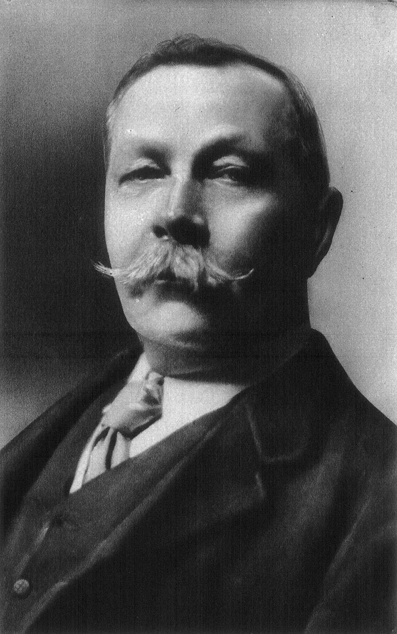 Sir Arthur Conan Doyle en 1914