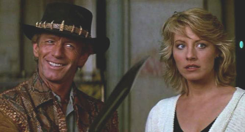 Fotograma de la escena del cuchillo de Cocodrilo Dundee